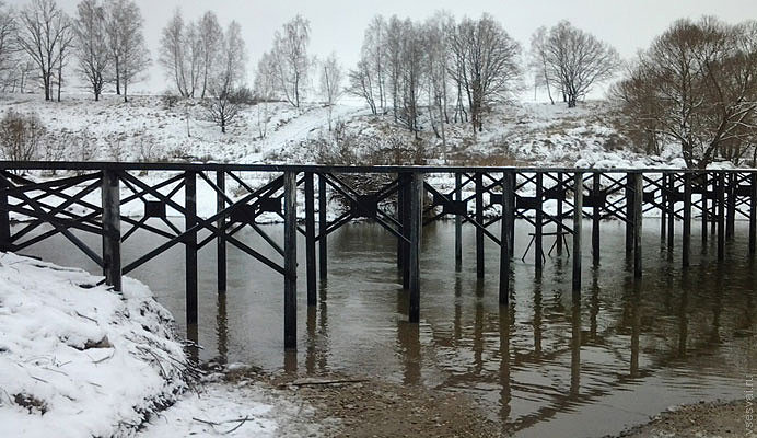 Свайные мосты: надежное решение для преодоления водных преград в Батайске от 56612 руб